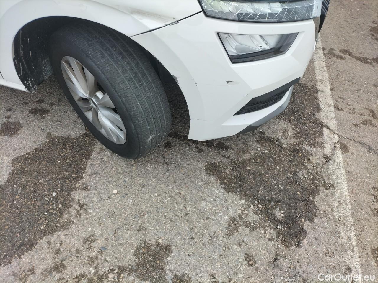  Skoda  KAMIQ SKODA  1.0 TSI 81kW (110CV) DSG Ambition #20