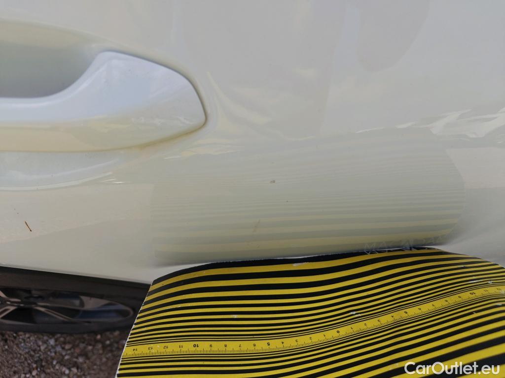  KIA  XCeed KIA  / 2019 / 5P / todoterreno 1.0 T-GDi Drive 88kW (120CV) #26