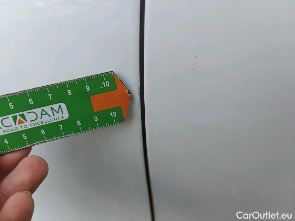  KIA  XCeed KIA  / 2019 / 5P / todoterreno 1.0 T-GDi Drive 88kW (120CV) #22