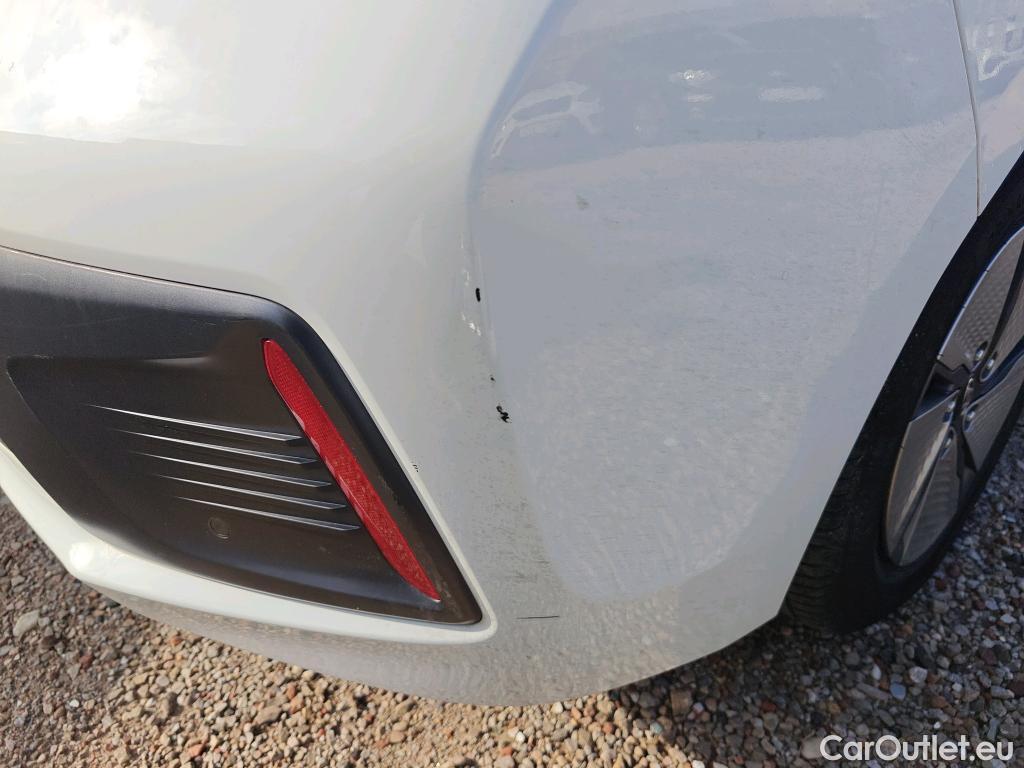  Hyundai   Ioniq HYUNDAI / 2019 / 5P / berlina con portón 1.6 GDI HEV Klass DCT #29