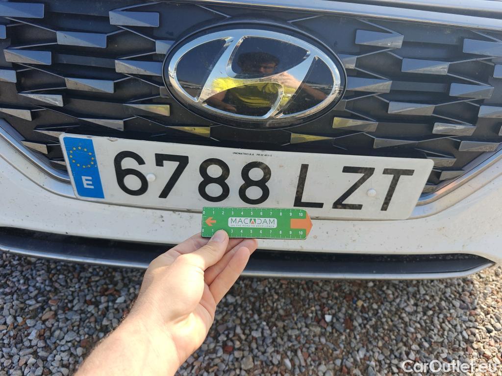  Hyundai   Ioniq HYUNDAI / 2019 / 5P / berlina con portón 1.6 GDI HEV Klass DCT #38