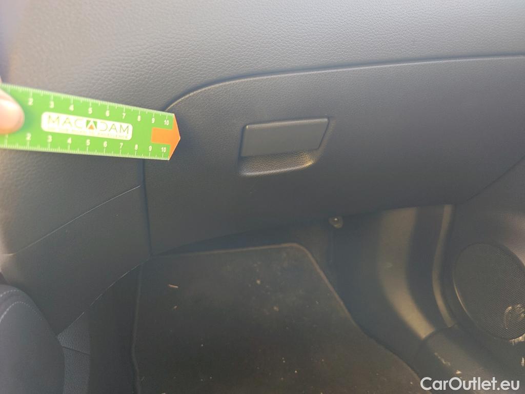  Nissan  Qashqai NISSAN  / 2017 / 5P / todoterreno DIG-T 103 kW (140 CV) E6D ACENTA #11
