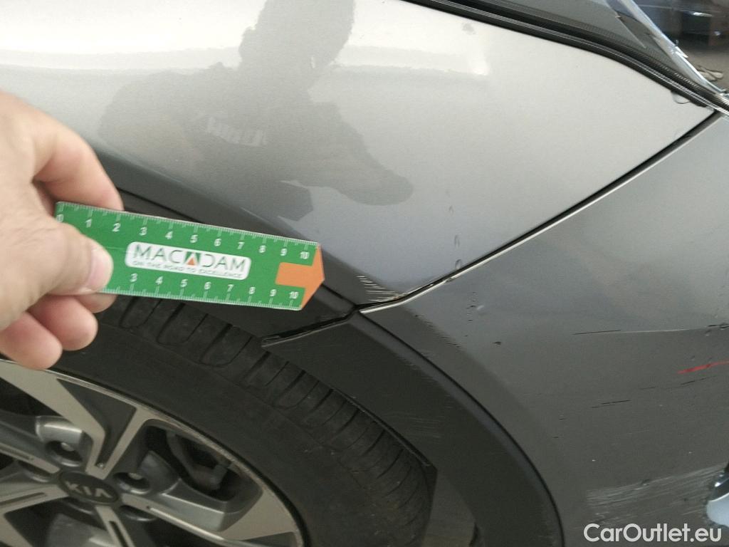  KIA  XCeed KIA  / 2019 / 5P / todoterreno 1.0 T-GDi Drive 88kW (120CV) #8