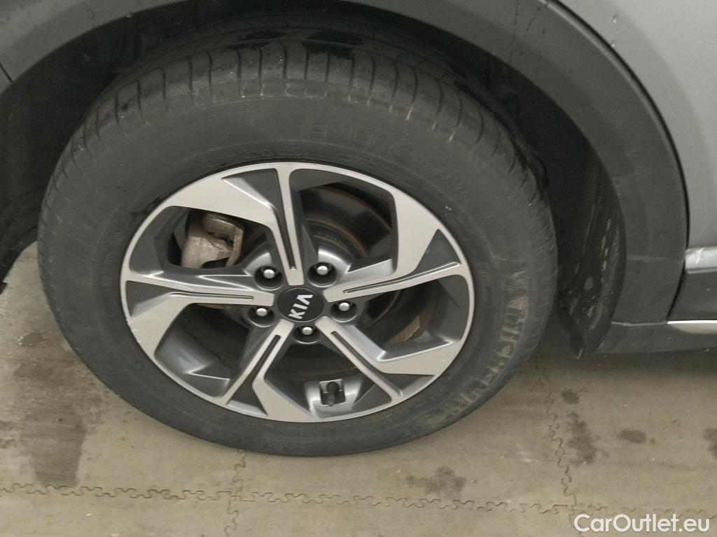  KIA  XCeed KIA  / 2019 / 5P / todoterreno 1.0 T-GDi Drive 88kW (120CV) #42
