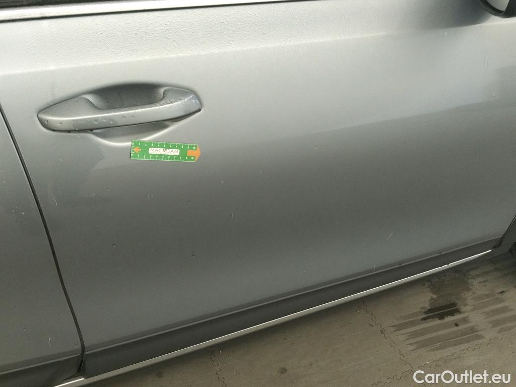  KIA  XCeed KIA  / 2019 / 5P / todoterreno 1.0 T-GDi Drive 88kW (120CV) #36