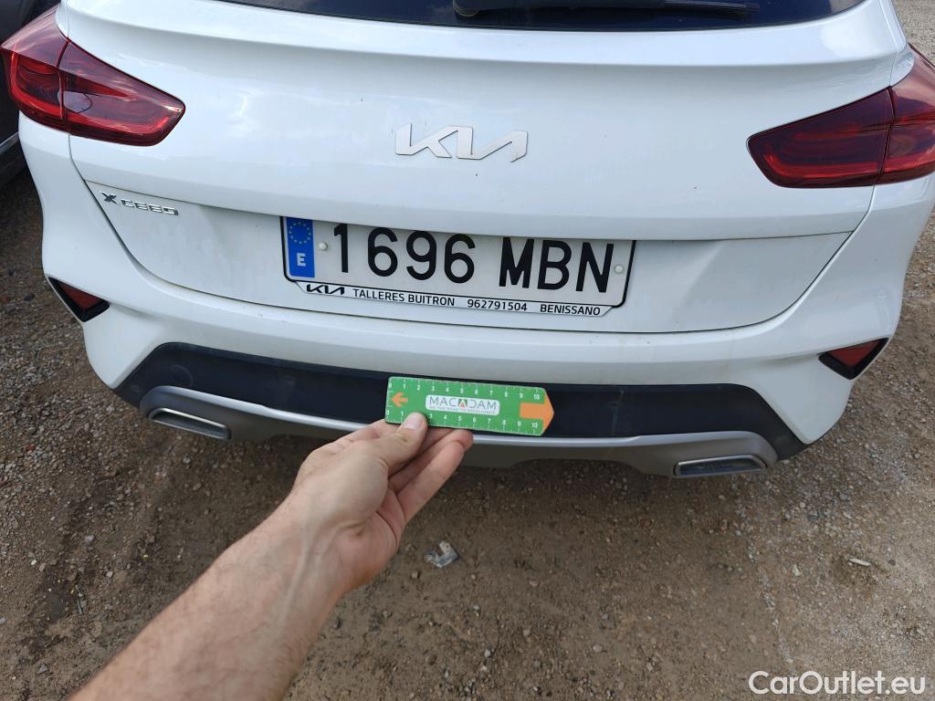  KIA  XCeed KIA  / 2019 / 5P / todoterreno 1.0 T-GDi Drive 88kW (120CV) #27