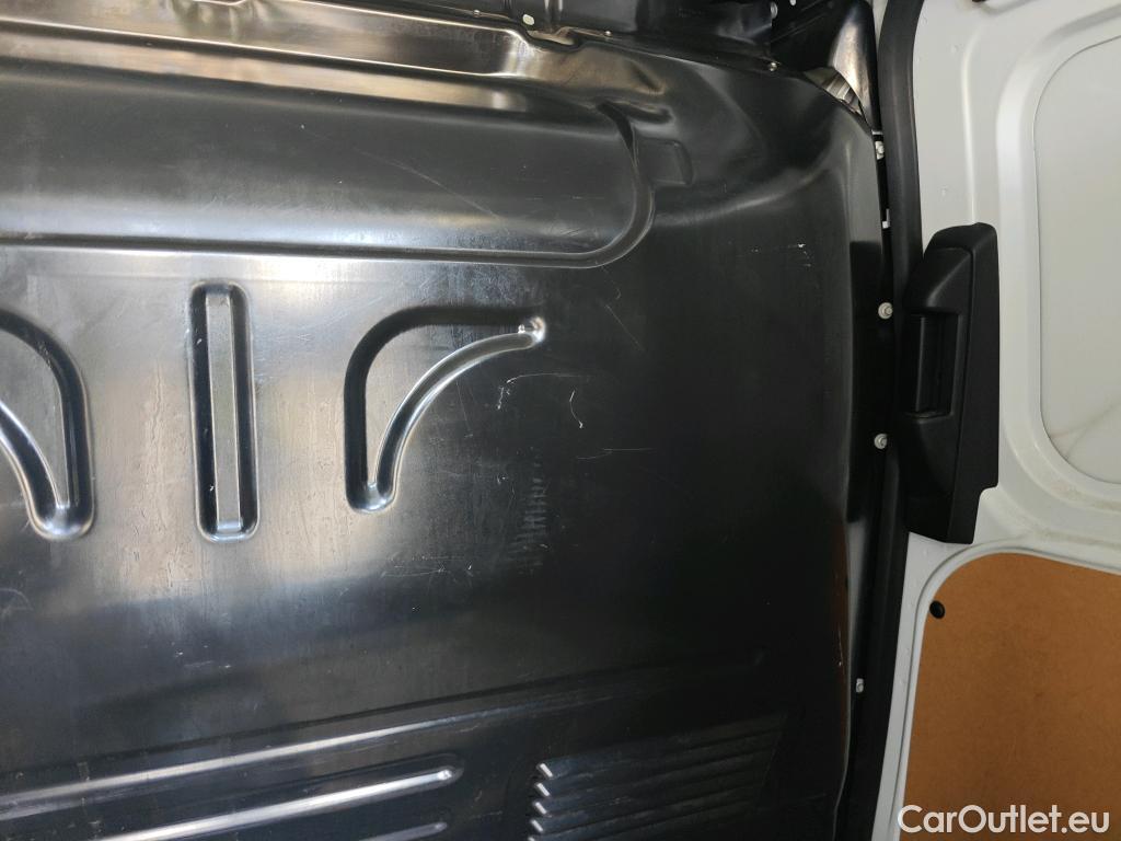  Ford  Transit Connect FORD /2013/4P/furgón Van 1.5 TDCi 55kW Trend 200 L1 #85
