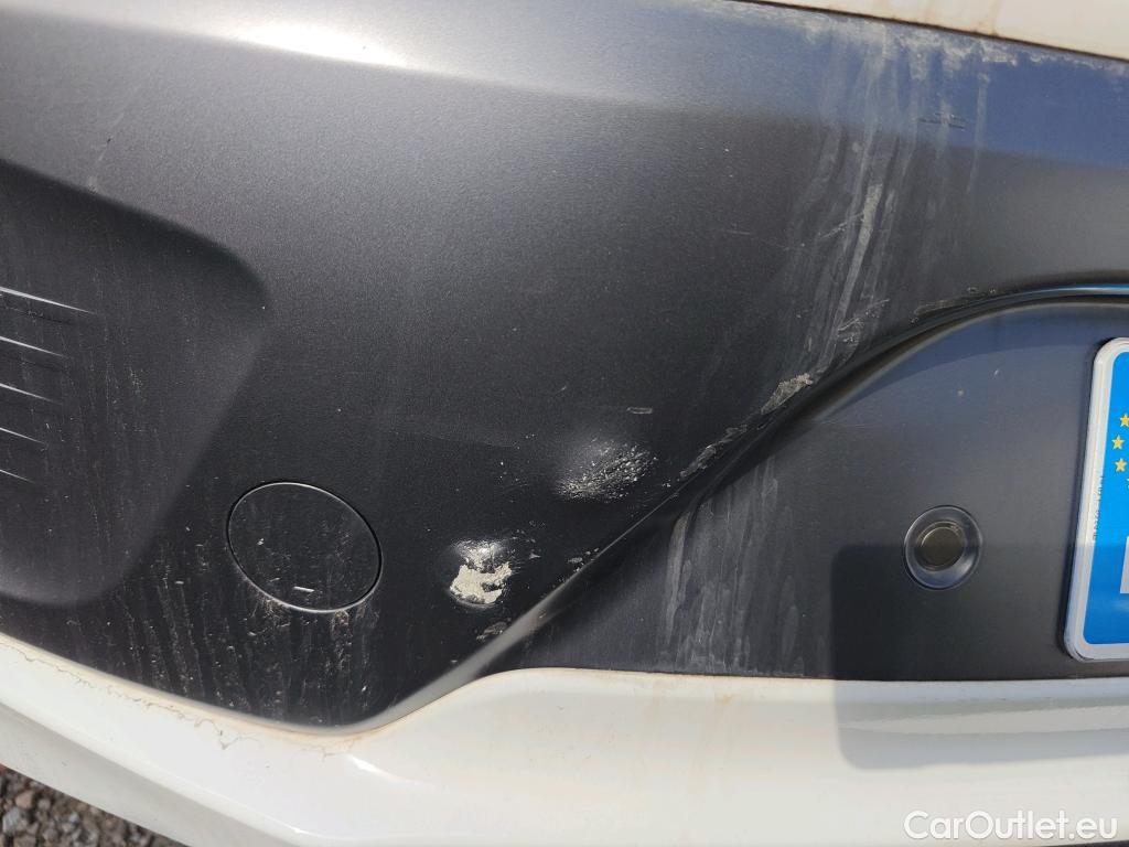  Hyundai   Ioniq HYUNDAI / 2019 / 5P / berlina con portón 1.6 GDI HEV Klass DCT #19