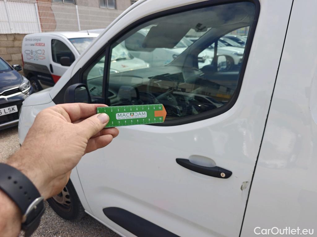 Opel  Combo OPEL  / 2018 / 3P / furgón derivado de turismo 1.5 TD 75kW (100CV) Express L H1 650kg #1