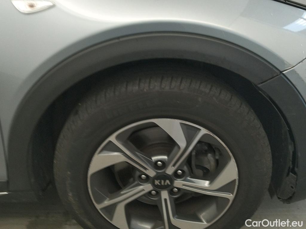  KIA  XCeed KIA  / 2019 / 5P / todoterreno 1.0 T-GDi Drive 88kW (120CV) #40
