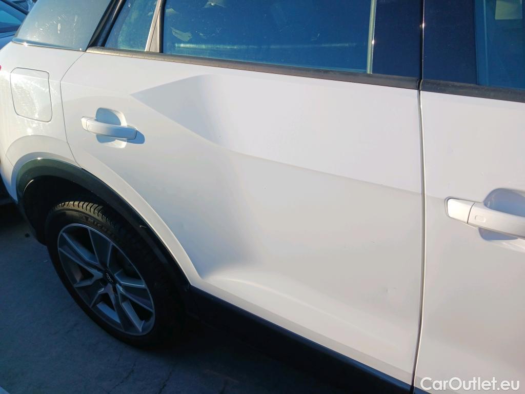  Audi  Q2 AUDI  / 2016 / 5P / todoterreno Design 35 TFSI 110kW (150CV) S tronic #22