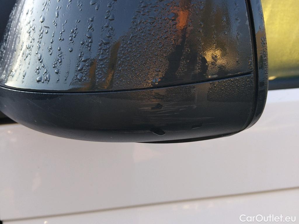  Volkswagen  Transporter VOLKSWAGEN  / 2015 / 4P / furgón Furgón Corto TN 2.0 TDI 110kW BMT 4Mot #37