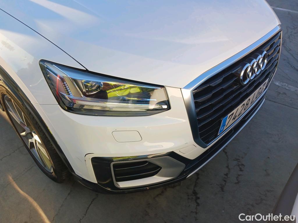  Audi  Q2 AUDI  / 2016 / 5P / todoterreno Design 35 TFSI 110kW (150CV) S tronic #3