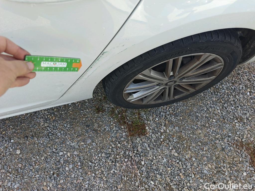  Seat  Leon SEAT León / 2016 / 5P / berlina con portón 2.0 TDI 110kW DSG-7 S&S Xcellence Ed Pl #14