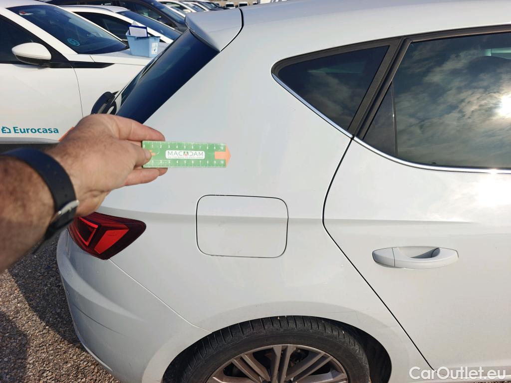  Seat  Leon SEAT León / 2016 / 5P / berlina con portón 2.0 TDI 110kW DSG-7 S&S Xcellence Ed Pl #1