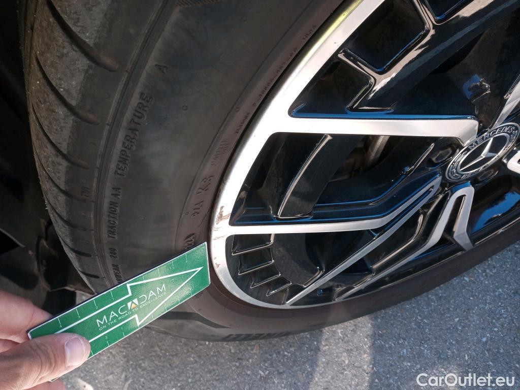  Mercedes  EQA MERCEDES-BENZ  / 2021 / 5P / todoterreno  250 #3