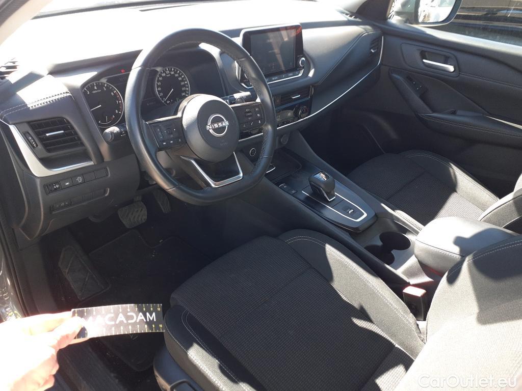  Land Rover  Discovery NISSAN QASHQAI / 2021 / 5P / todoterreno DIG-T 116kW (158CV) mHEV Xtronic Acenta (AC4) #17