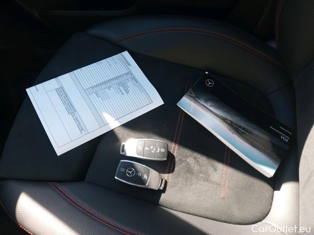  Mercedes  EQA MERCEDES-BENZ  / 2021 / 5P / todoterreno  250 #8