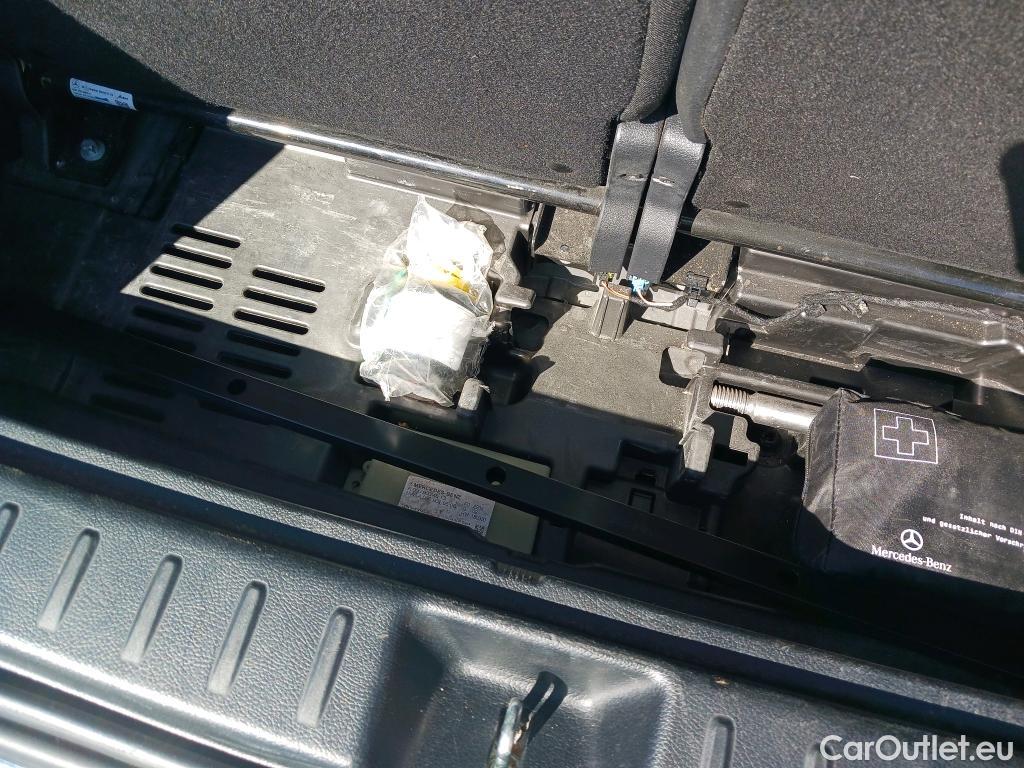  Mercedes  GLB MERCEDES-BENZ  / 2019 / 5P / todoterreno 2.0  200 D DCT 110KW (150CV) #19