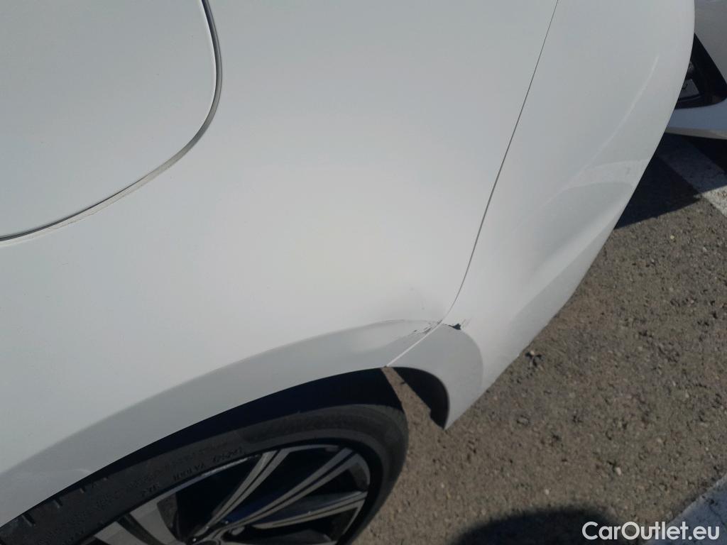  Toyota  Corolla TOYOTA  / 2019 / 5P / familiar 2.0 180H STYLE E-CVT TOURING SPORT #15