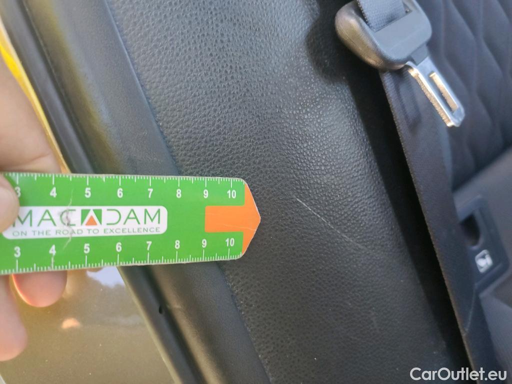  Toyota  Corolla TOYOTA  / 2019 / 4P / sedán 1.8 125H BUSINESS PLUS E-CVT SEDAN #29