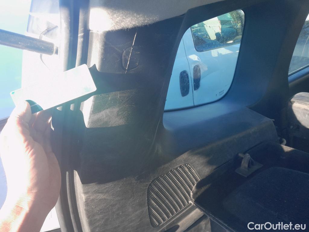 Renault  Kangoo RENAULT  Combi / 2021 / 5P / combi Life Edition One 1.5 Blue dCi 70kW(95CV) (IND)(AC) #66