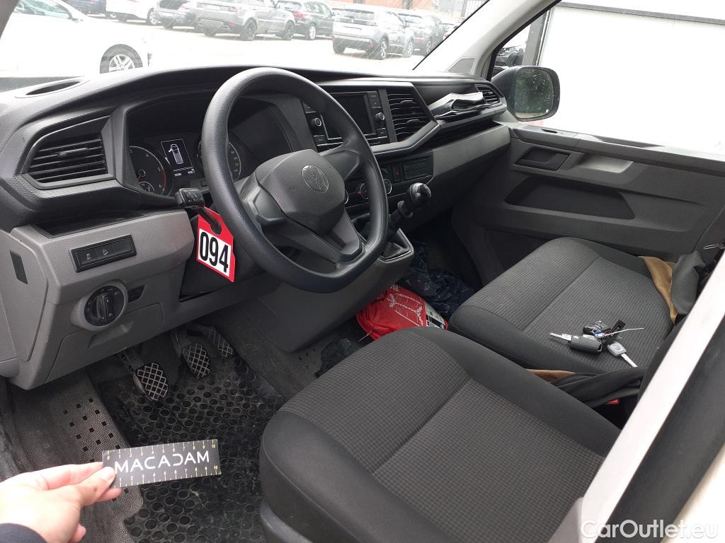  Land Rover  Discovery VOLKSWAGEN Transporter / 2020 / 4P / furgón Furgón Corto TN 2.0 TDI 110kW 4MO #35