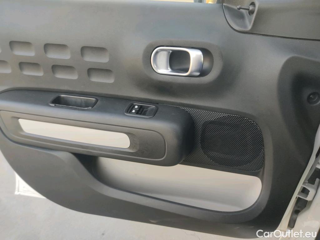  Citroen  C3  Comercial 1.5 BlueHDi 100CV MT6 E6dT #1