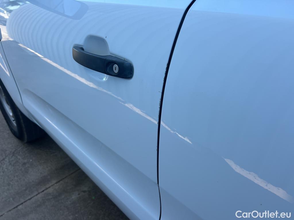  Land Rover  Discovery FORD Ranger / 2019 / 4P / pickup doble cabina 2.0 Ecoblue 125kW 4x4 Doble Cab. XL S/S (AC2) #7