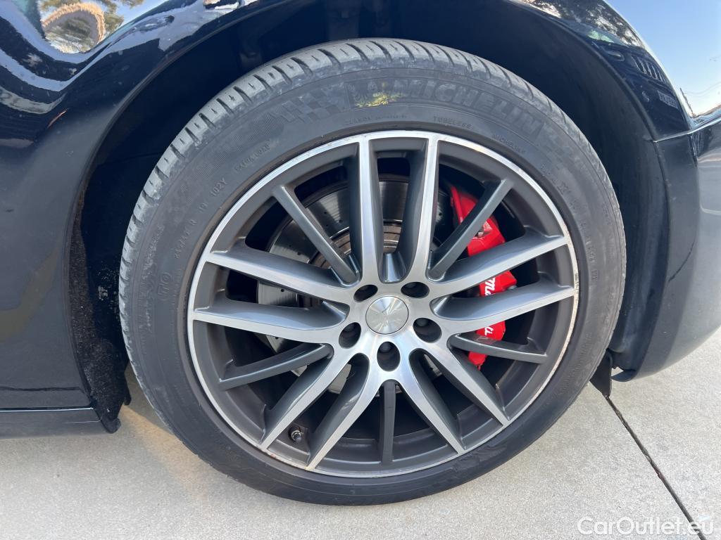  Maserati  Ghibli MASERATI  / 2017 / 4P / sedán V6 275 HP D RWD #7
