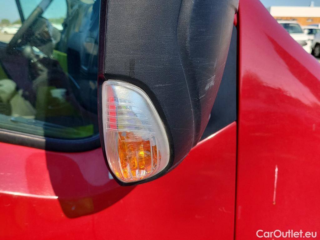  Renault  Master RENAULT  / 2014 / 4P / furgón Furgón T L3H2 3500 dCi 96kW (130CV) #45