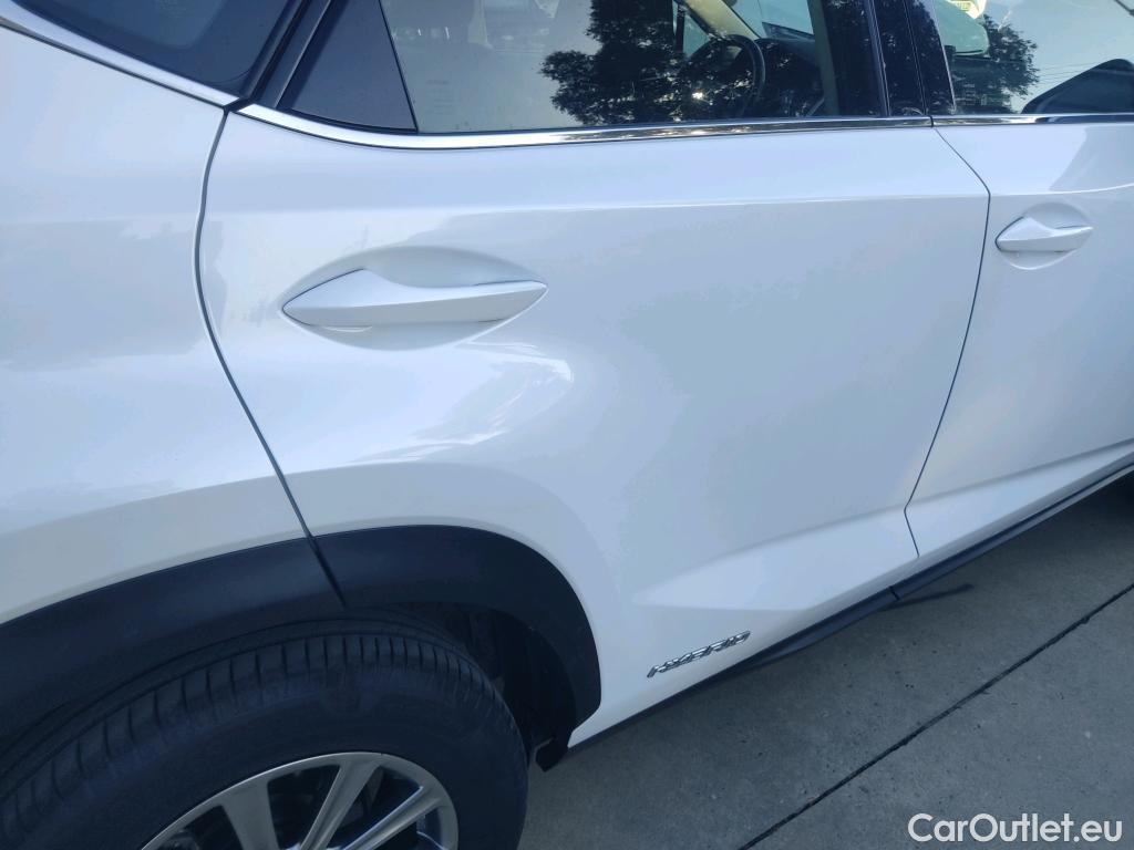  Lexus  NX LEXUS  / 2017 / 5P / todoterreno 2.5 300h Business Navigation 2WD (CX) #25