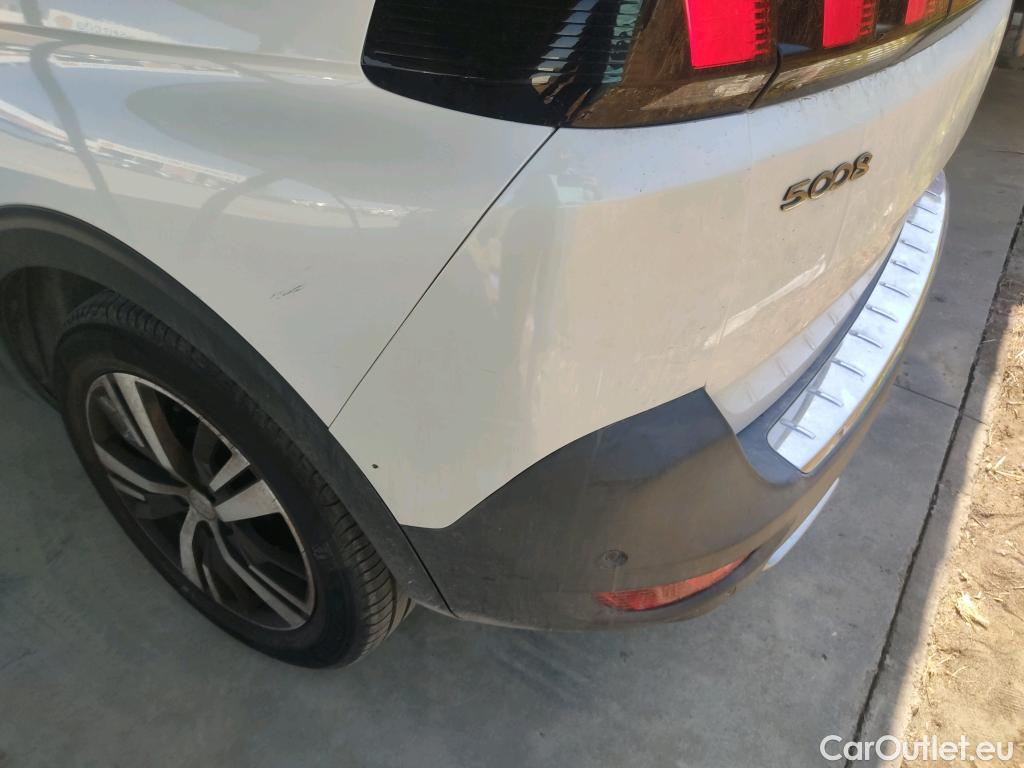  Peugeot  5008 PEUGEOT  / 2017 / 5P / todoterreno GT-Line BlueHDi 96kW (130CV) S&S EAT8 #37