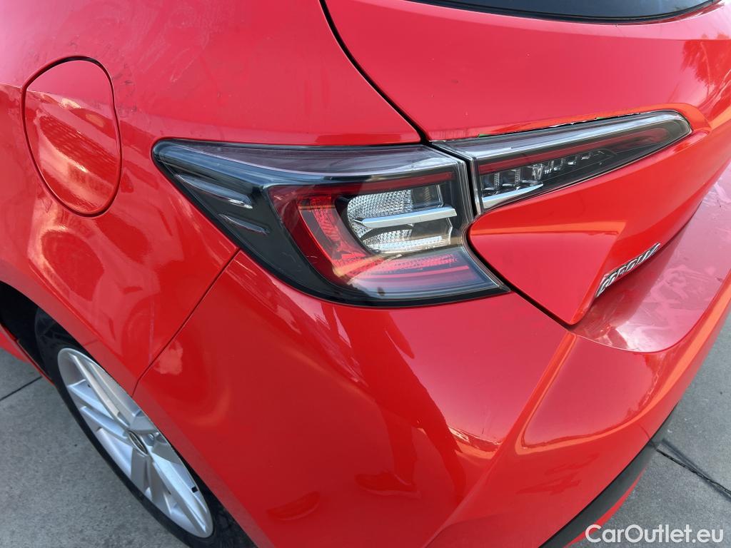  Toyota  Corolla TOYOTA  1.8 125H ACTIVE TECH E-CVT #22