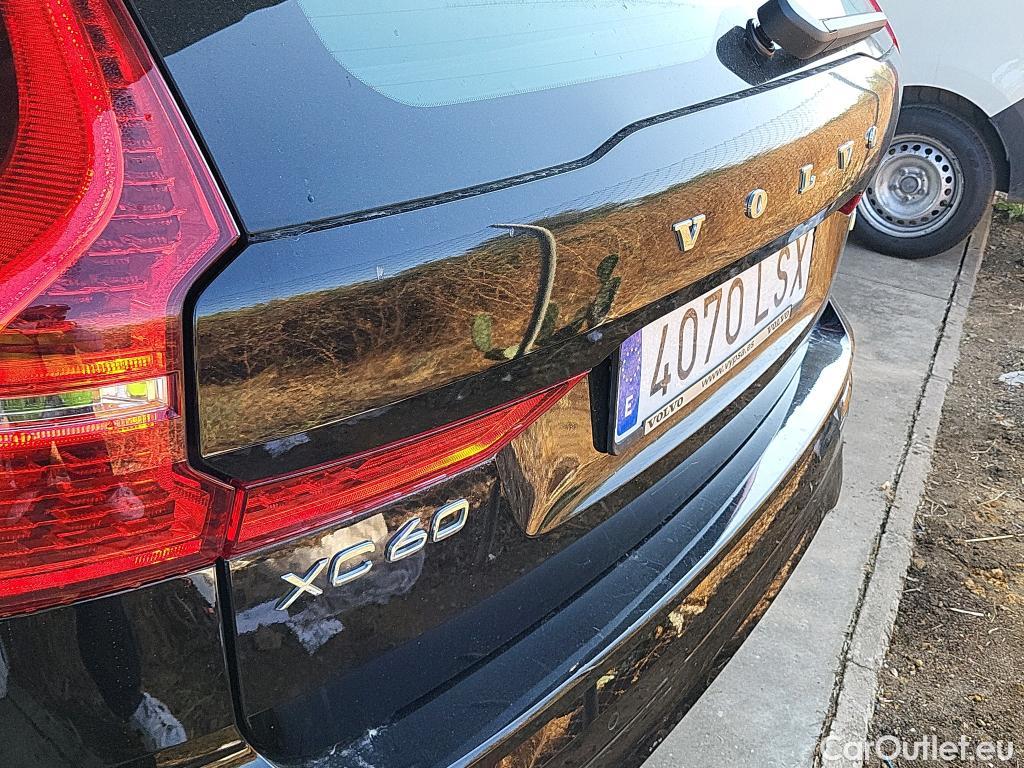  Volvo  XC60  Business Plus AWD 2.0 D4 #24