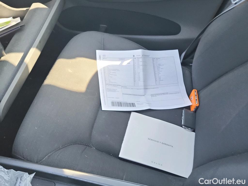  Volvo  XC60  Business Plus AWD 2.0 D4 #8