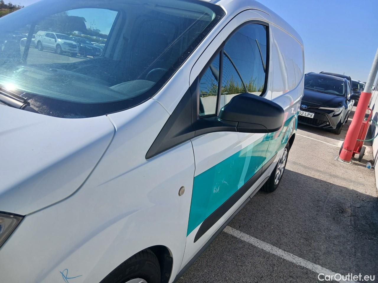  Ford  Transit Connect FORD Transit Courier/2014/4P/furgón der.turis Van 1.5 TDCi 56kW Trend #4