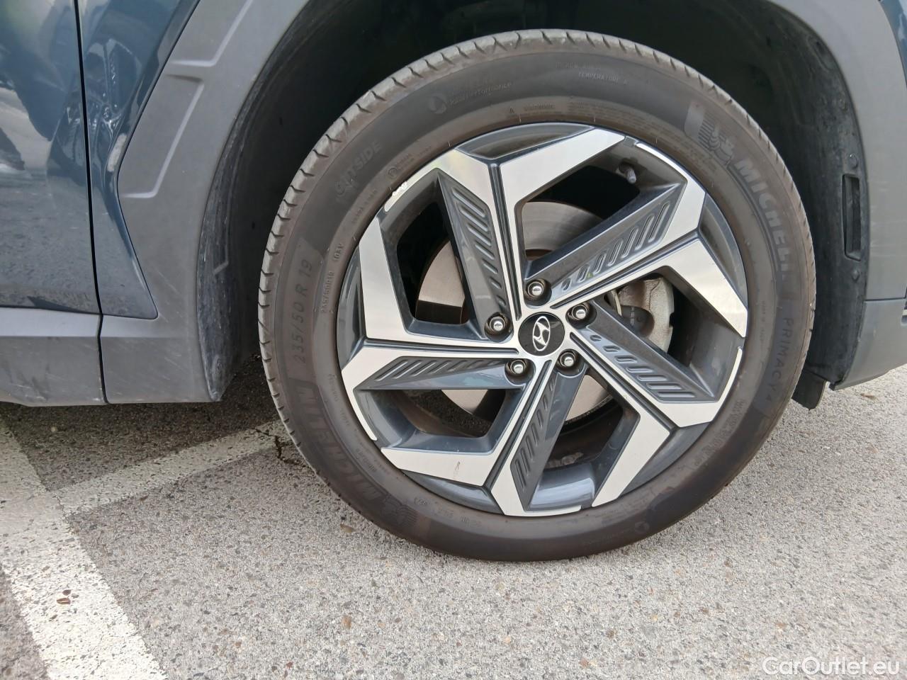  Hyundai  Tucson HYUNDAI  / 2020 / 5P / todoterreno 1.6 TGDI PHEV 195kW Style Auto 4x4 #66