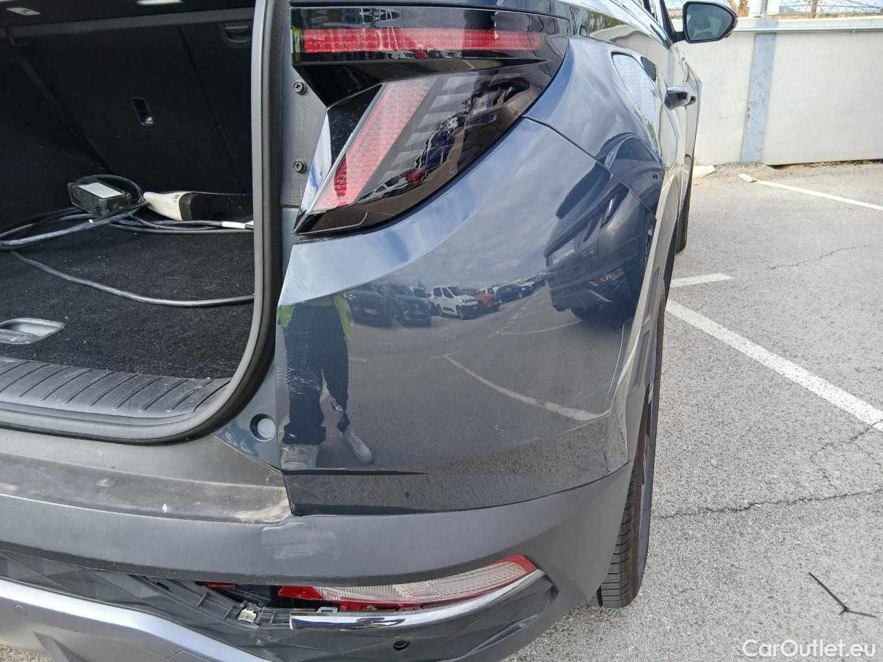  Hyundai  Tucson HYUNDAI  / 2020 / 5P / todoterreno 1.6 TGDI PHEV 195kW Style Auto 4x4 #33