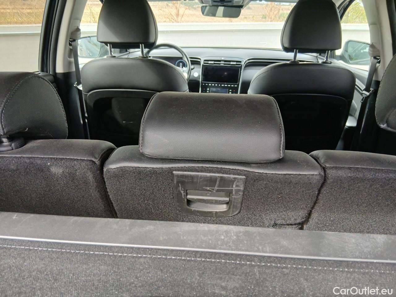  Hyundai  Tucson HYUNDAI  / 2020 / 5P / todoterreno 1.6 TGDI PHEV 195kW Style Auto 4x4 #43