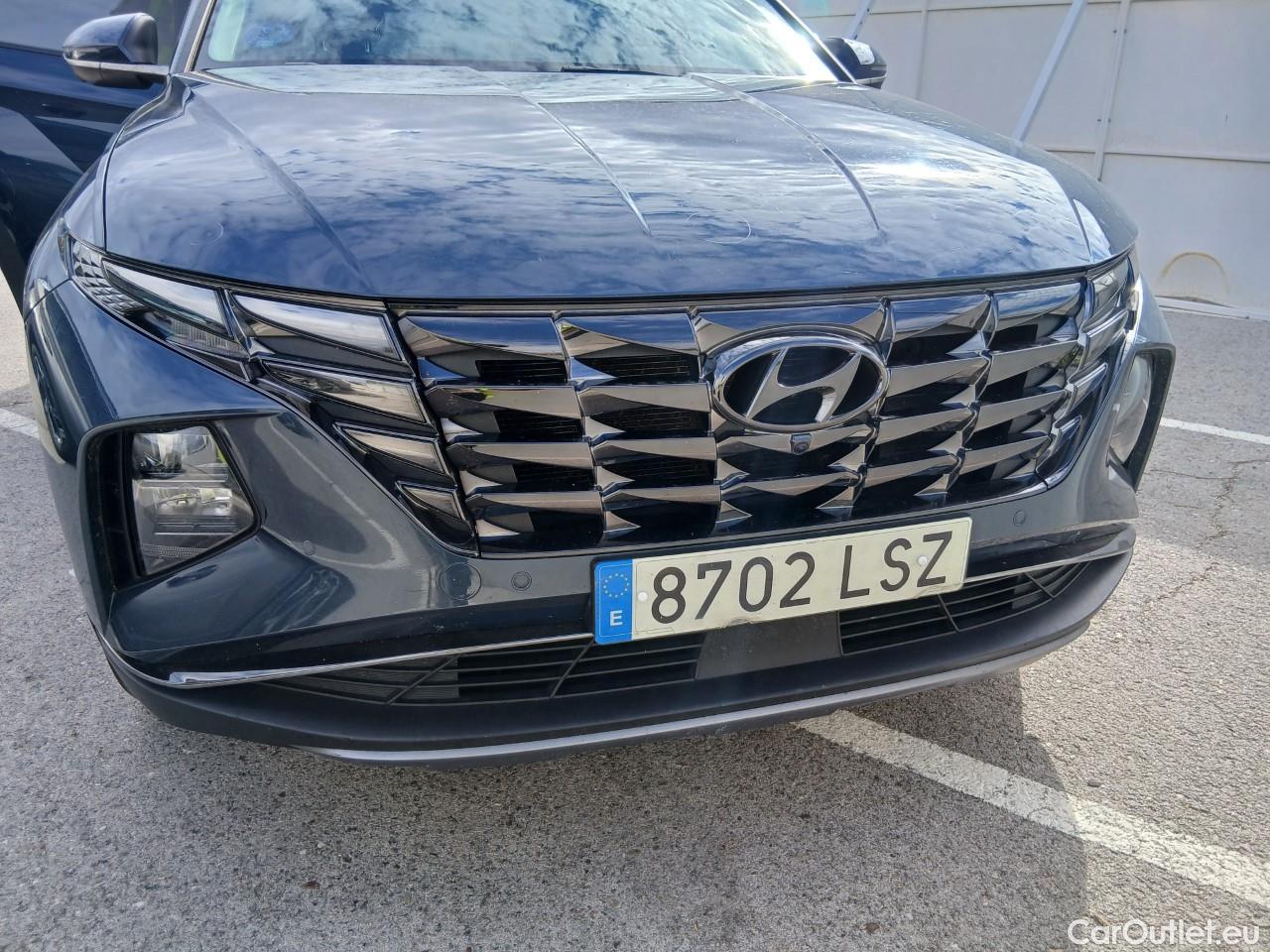  Hyundai  Tucson HYUNDAI  / 2020 / 5P / todoterreno 1.6 TGDI PHEV 195kW Style Auto 4x4 #9