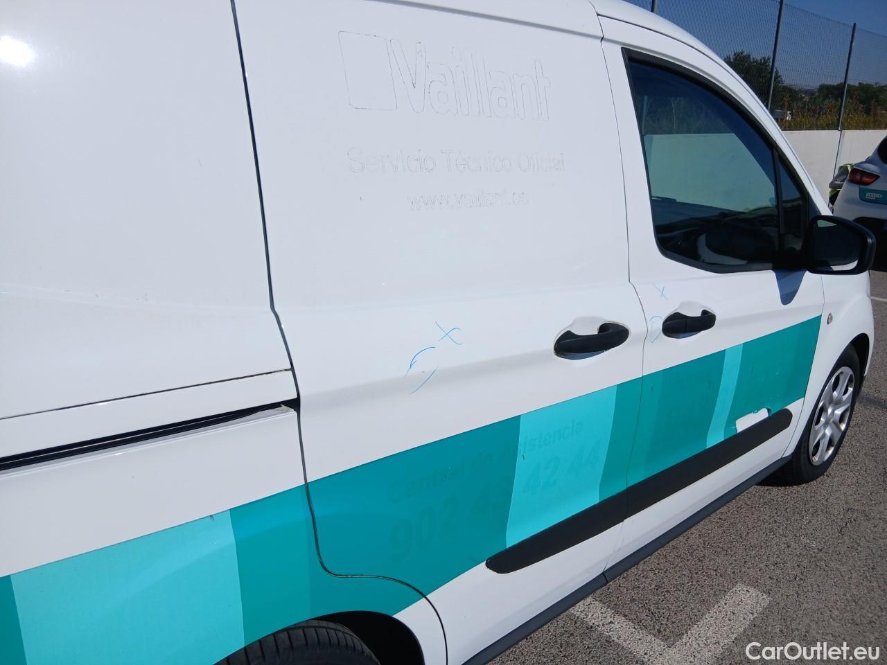  Ford  Transit Connect FORD Transit Courier/2014/4P/furgón der.turis Van 1.5 TDCi 56kW Trend #19