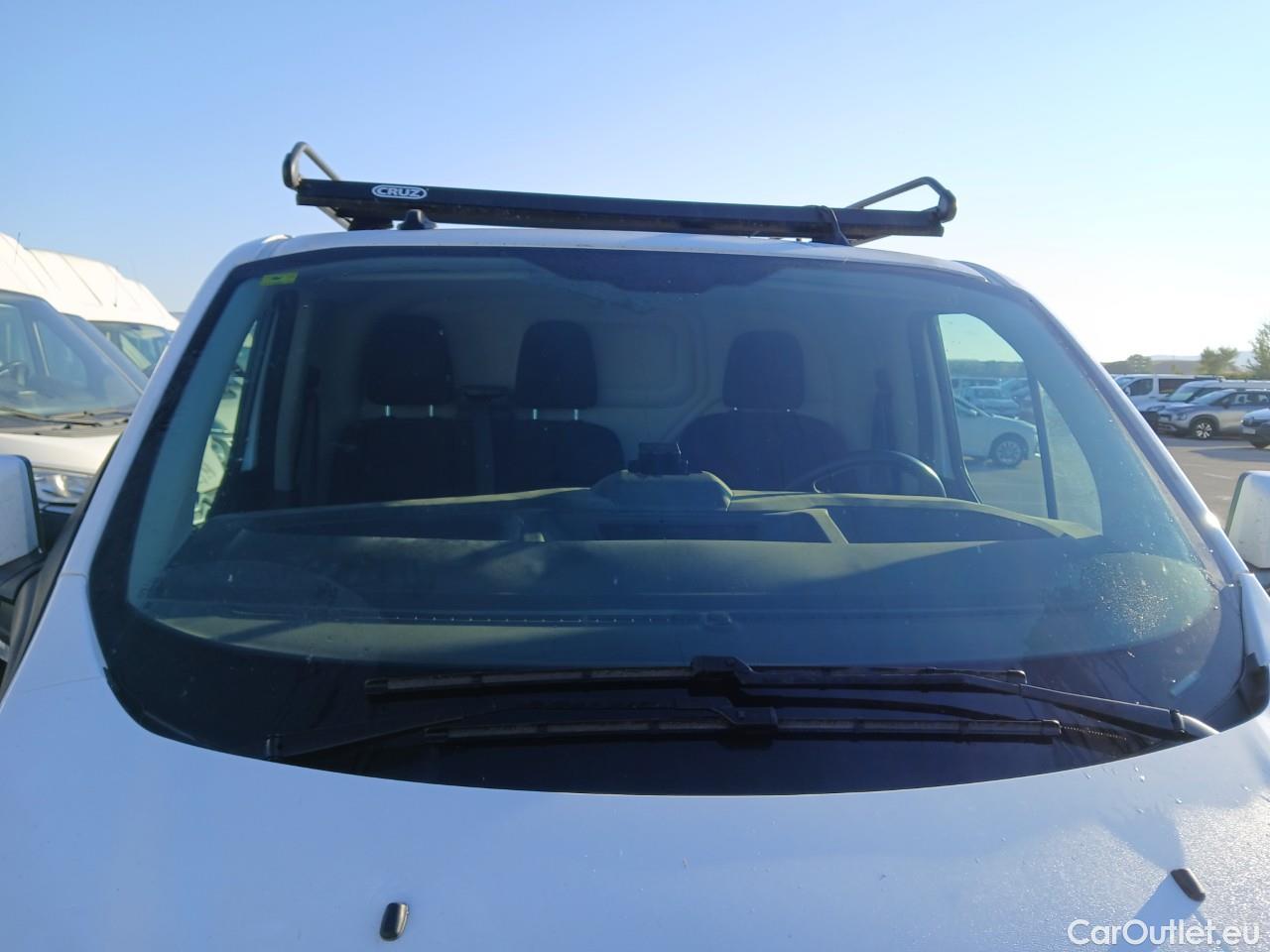  Ford  Transit  Custom Furgón 300 L2 Trend 2.0 TDCi 130CV MT6 E6dT #32