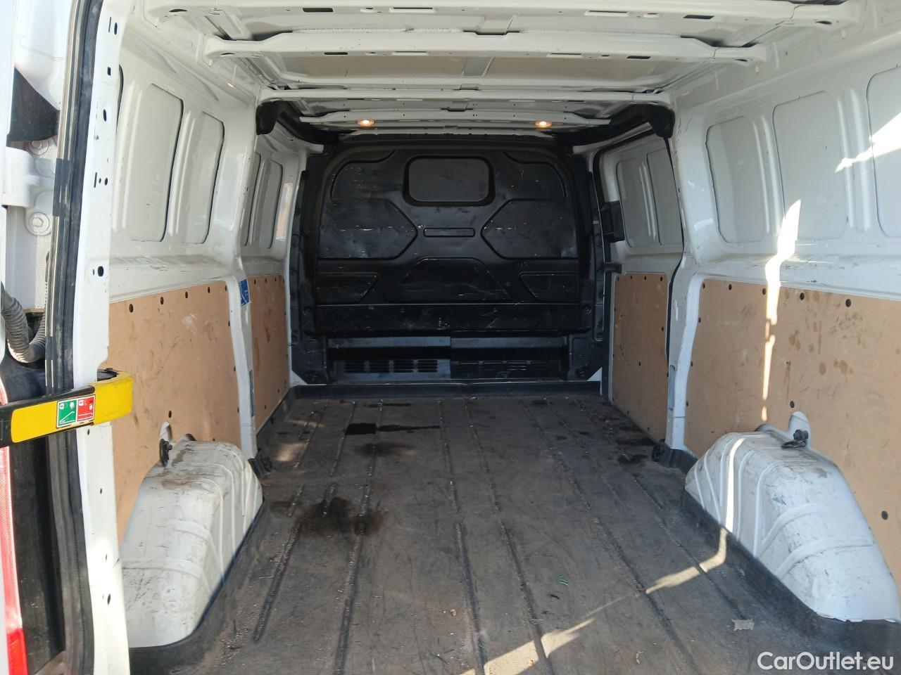  Ford  Transit  Custom Furgón 300 L2 Trend 2.0 TDCi 130CV MT6 E6dT #13