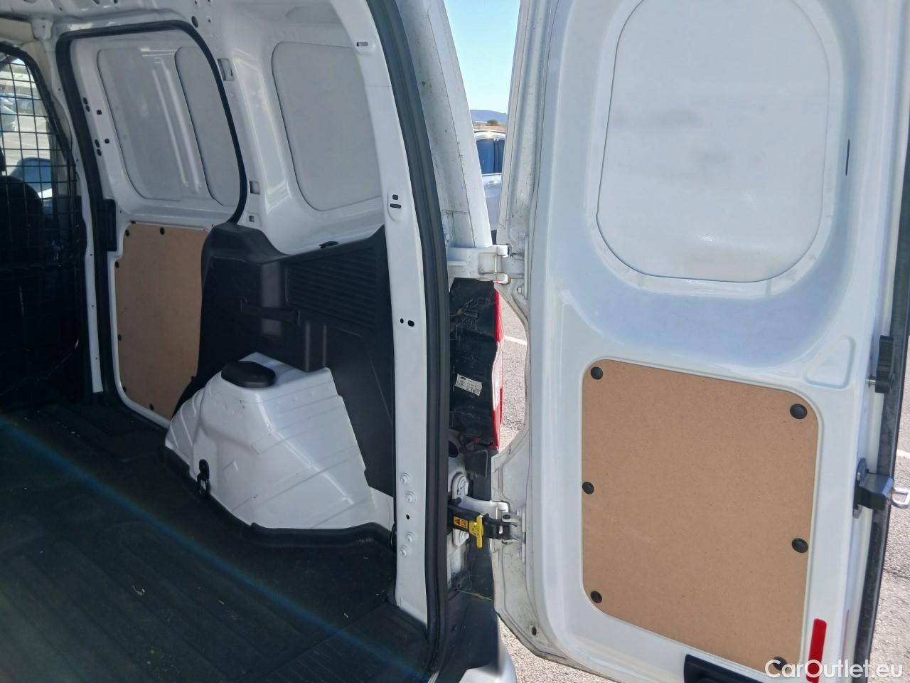  Ford  Transit Connect FORD Transit Courier/2014/4P/furgón der.turis Van 1.5 TDCi 56kW Trend #23