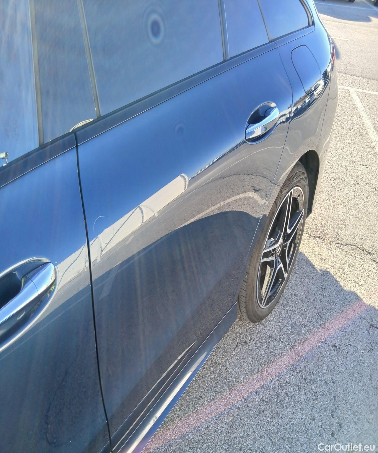  Mercedes  CLA-Klasse MERCEDES-BENZ CLA / 2019 / 5P / familiar CLA 250 e Shooting Brake #24