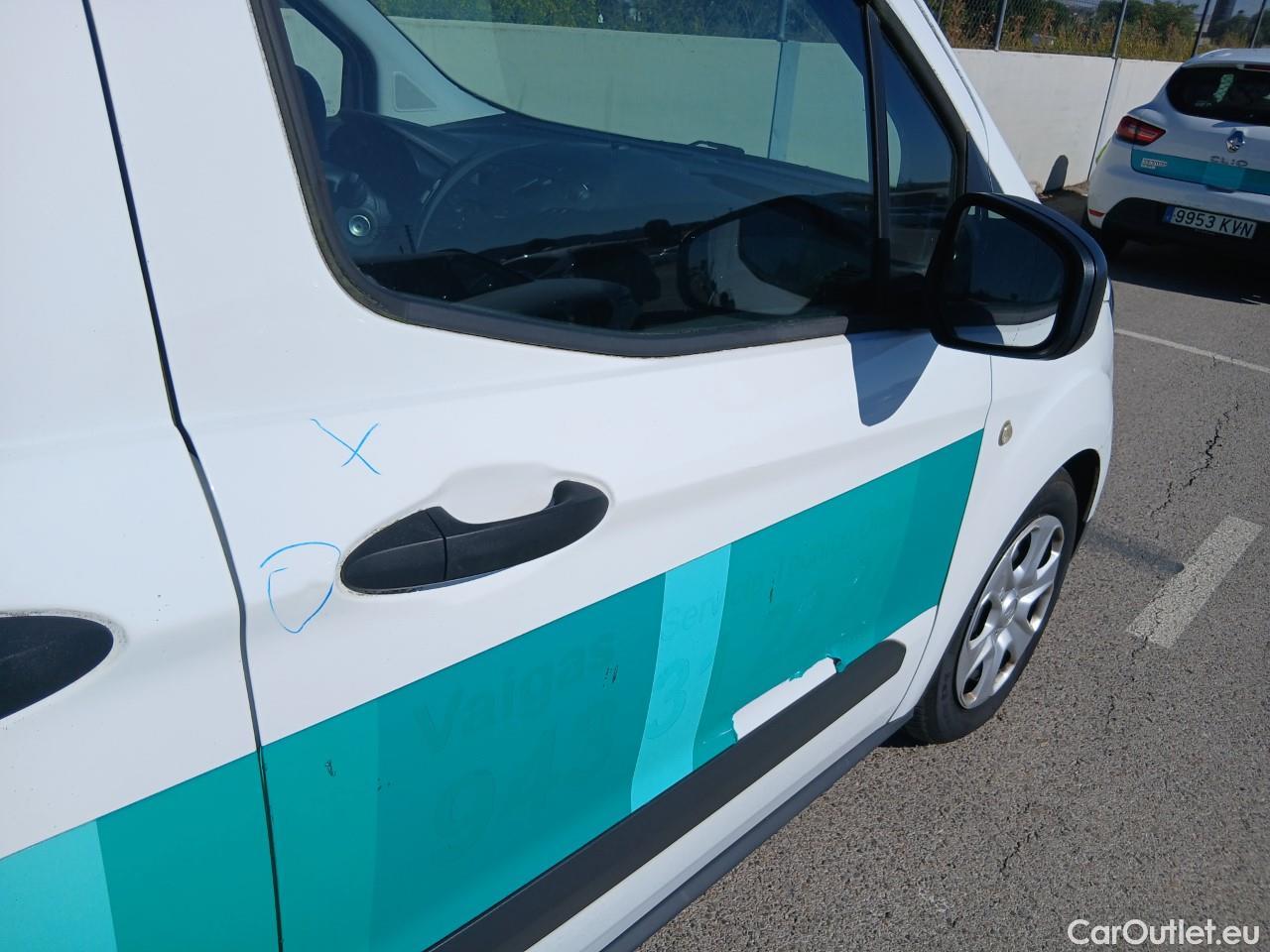  Ford  Transit Connect FORD Transit Courier/2014/4P/furgón der.turis Van 1.5 TDCi 56kW Trend #20