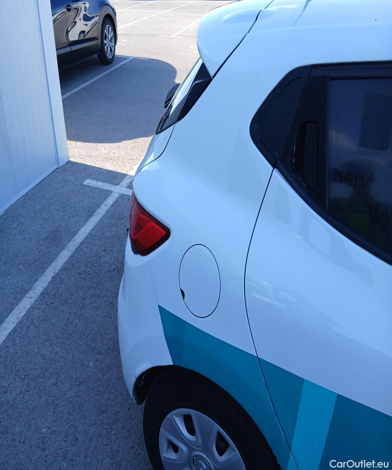  Renault  Clio RENAULT  4 / 2016 / 3P / berlina comercial Société Energy dCi 55 kW (75 CV) -18 #42