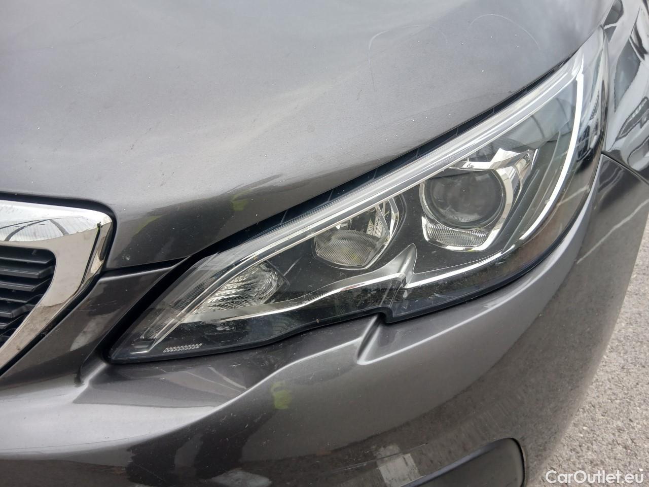  Peugeot  308  Style 1.5 HDi 100CV MT6 E6dT #8