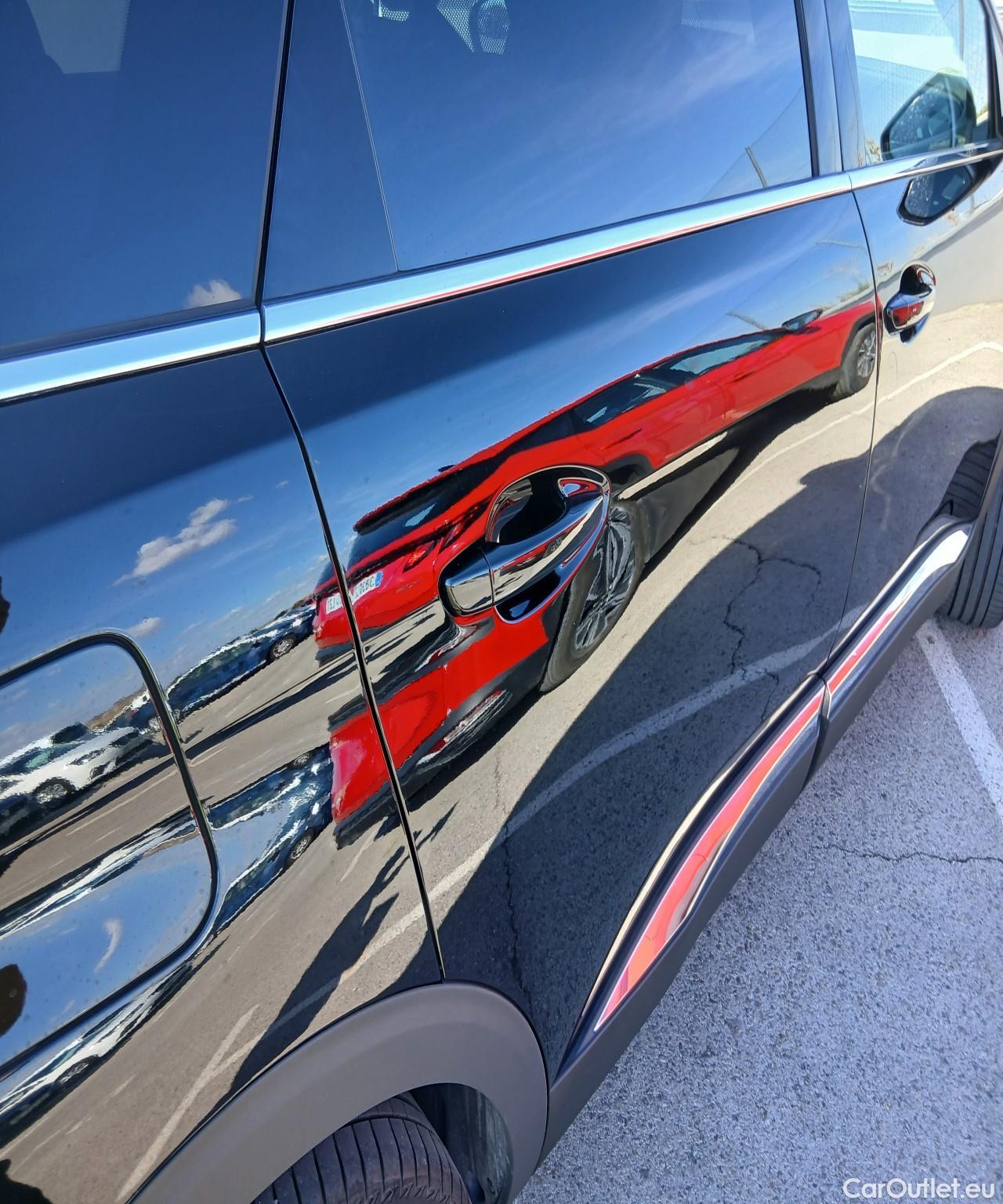  Peugeot  5008  GT 1.5 HDi 130CV AT8 7 Plazas E6d #34